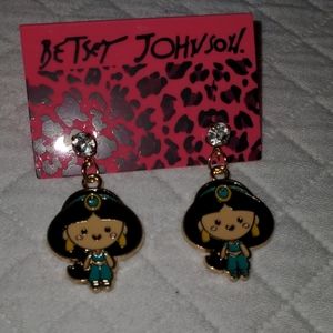 BNWT BETSY JOHNSON EARRINGS